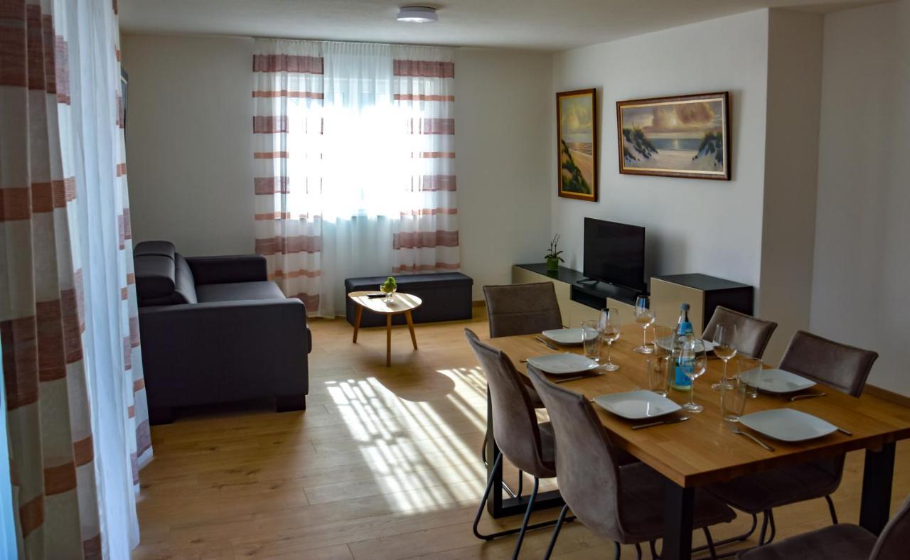 Gaestehaus Munk Γκούνζμπουργκ Εξωτερικό φωτογραφία